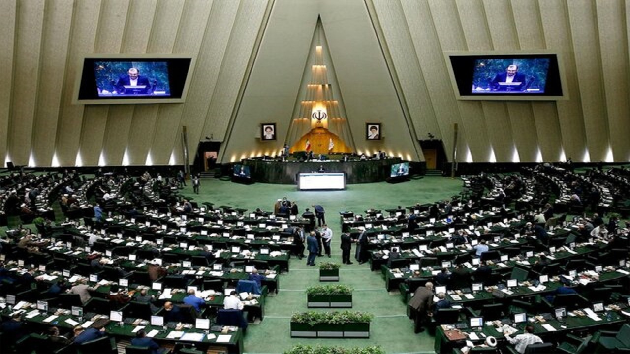 بیانیه جمعی از نمایندگان شمالغرب کشور در محکومیت شعرخوانی اردوغان