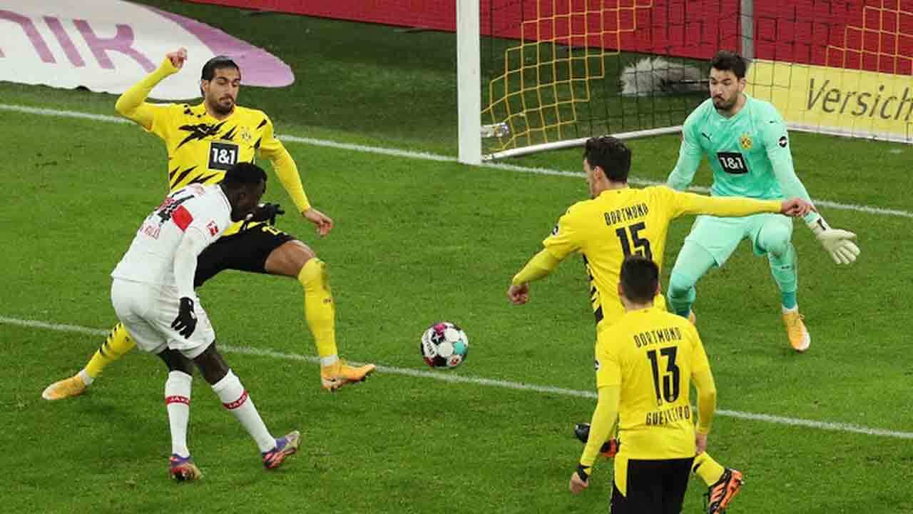 خلاصه بازی دورتموند و اشتوتگارت در ۲۲ آذر ۹۹ + فیلم