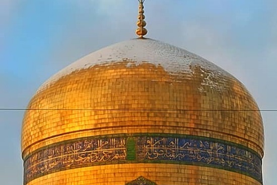 برف در حرم امام رضا(ع)  