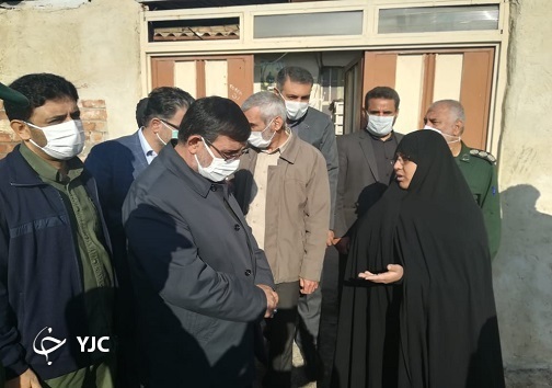 بازدید فرمانده نیروی دریایی سپاه از مناطق آبگرفته شهر چمران