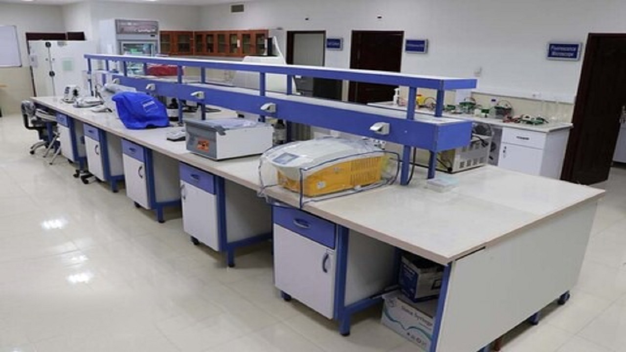 امکان تشخیص تخصصی عفونت‌های بالینی در آزمایشگاه جامع تحقیقات گناباد