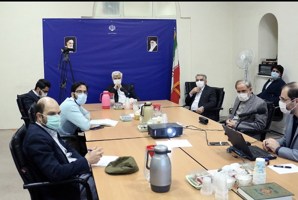 عده‌ای خودروسازی کشور را با واردات تخدیر کرده‌اند
