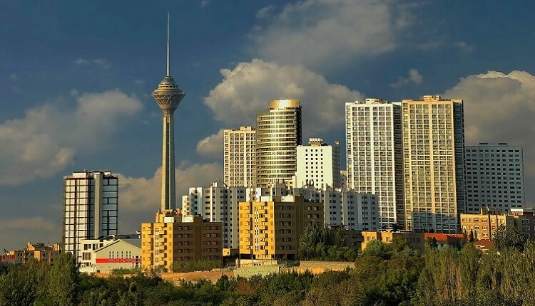 به آینده معماری ایران خوش بین نیستم