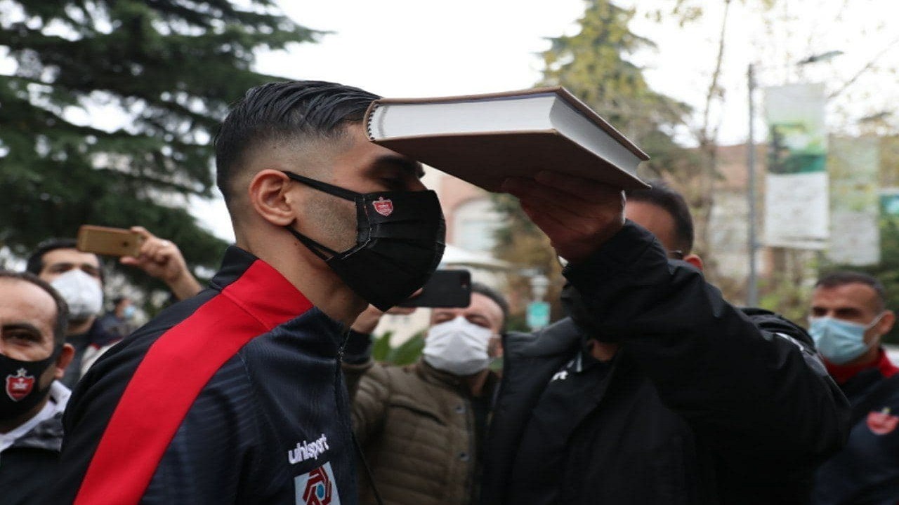 از آشنایی با حریف پرسپولیس در فینال آسیا تا اظهارات پرسپولیسی ها پیش از ترک وطن و آبی شدن صدر جدول لیگ