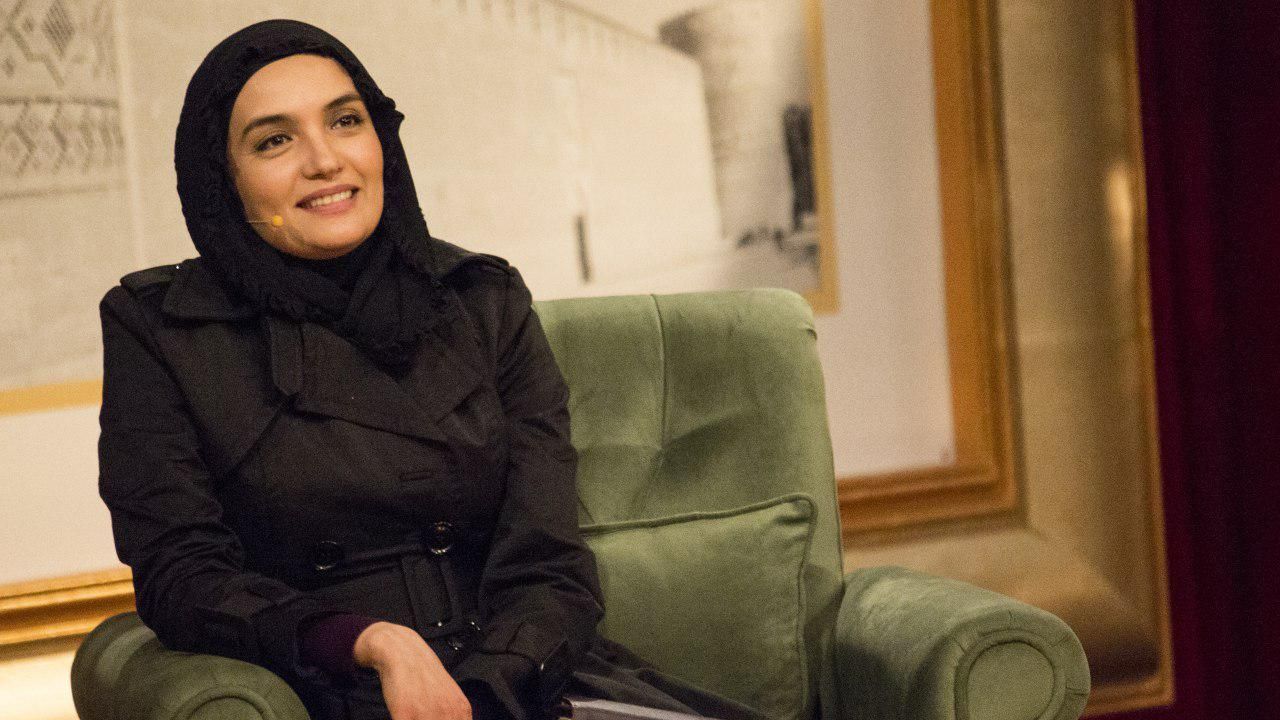 #میترا_حجار؛ همصدا شدن شما را با ضد انقلاب تبریک می‌گوییم!
