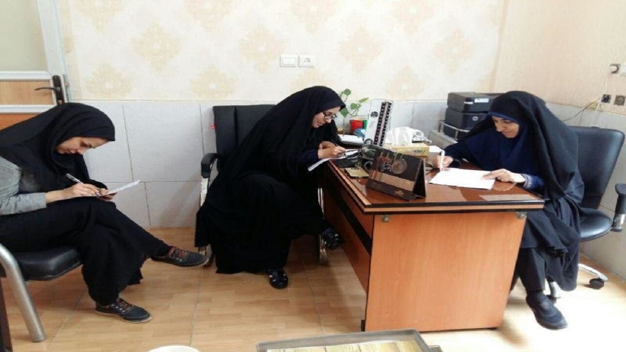 تلاش برای ارتقای جایگاه بانوان در ادارات شهرستان کارون