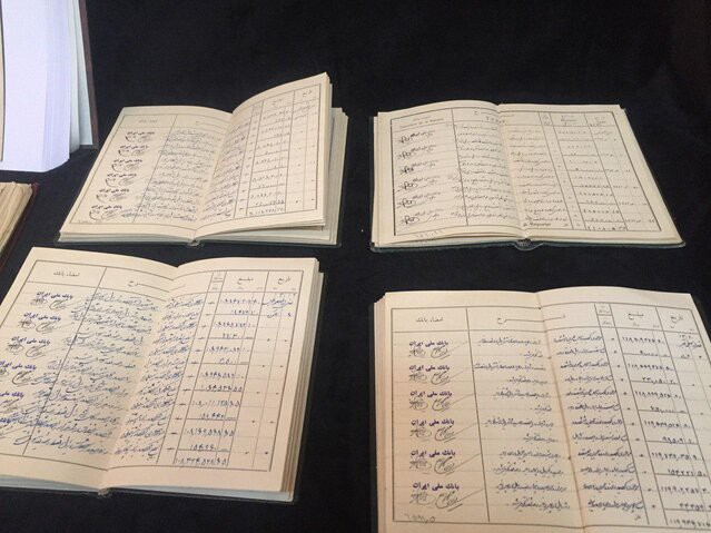 عجیبترین کار رضاخان/ سوگند دروغین برای سلطنت! عجیبترین کار رضاخان/ سوگند دروغین برای سلطنت!