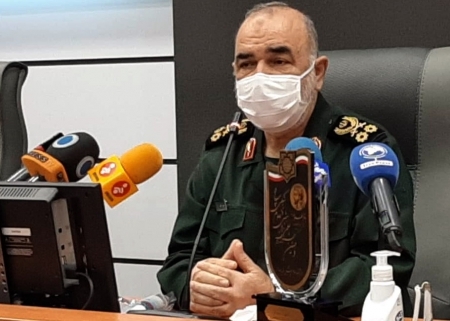 دشمن اقتدار علمی ما را هدف قرار داده است