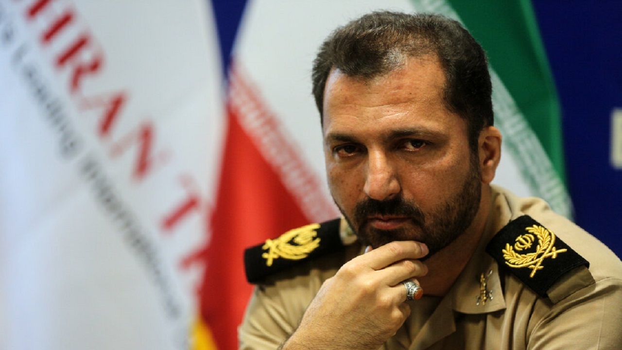 فرد خاطی از سرباز بابلی عذرخواهی کرد