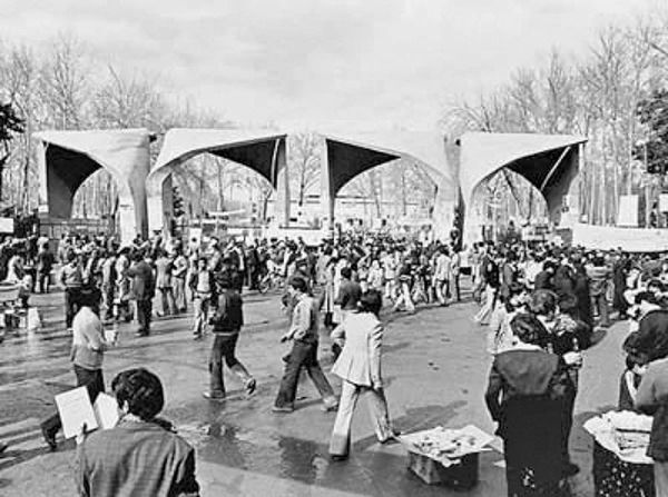 سرداری که از گارد شاهنشاهی به سپاه پاسداران رسید