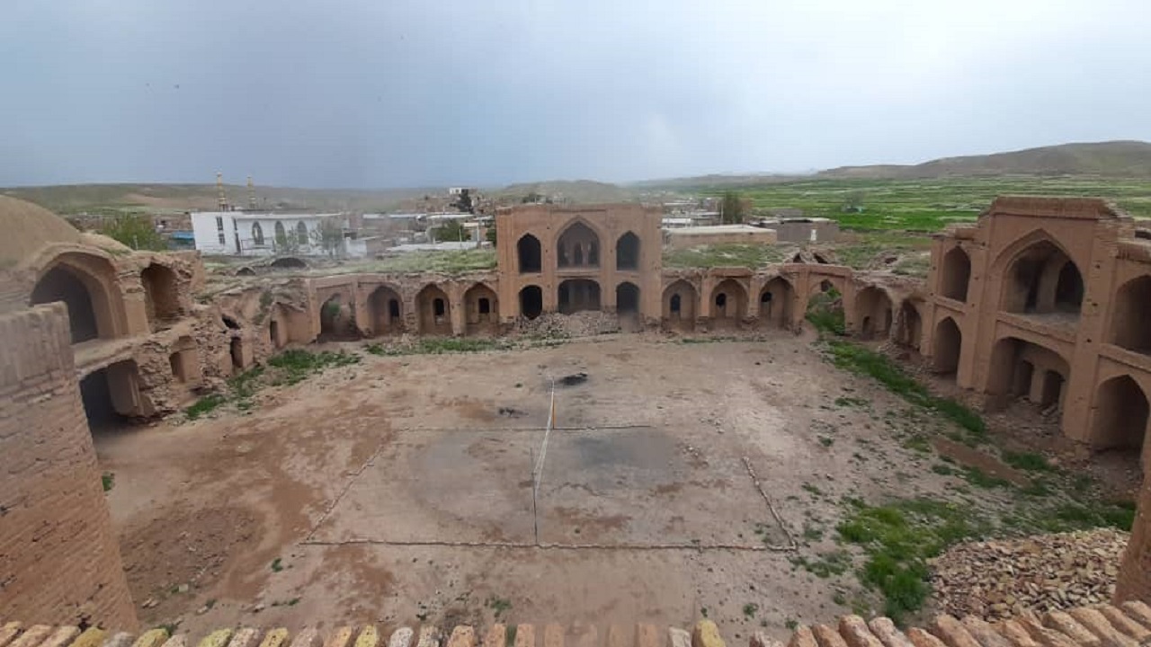 آغاز عملیات مرمتی کاروانسرای شوریاب فیروزه