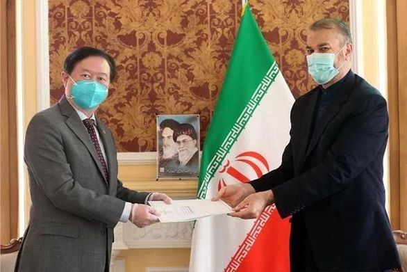 ديدار سفير چين در تهران با اميرعبداللهيان