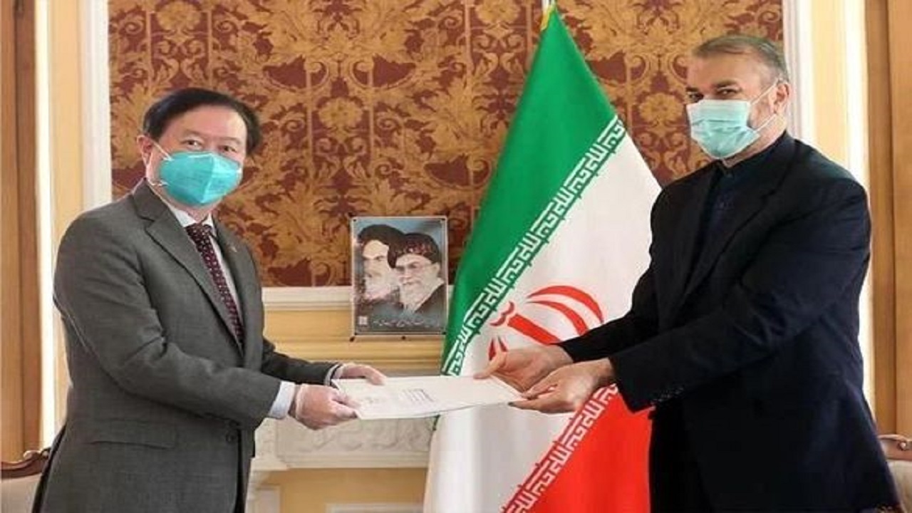 ديدار سفير چين در تهران با حسین اميرعبداللهيان