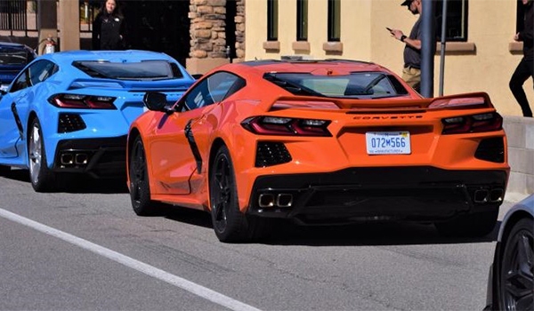 شکار یک Corvette C8 مدل ۲۰۲۱ در خیابان