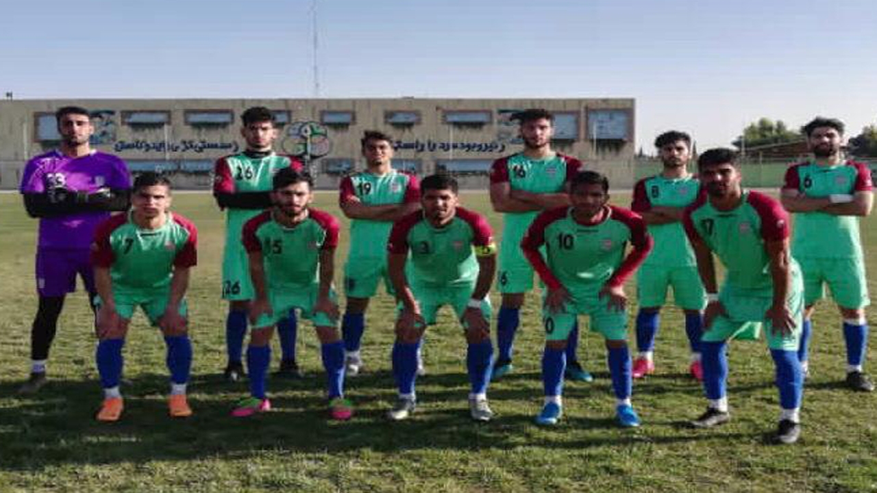 دیدار دوستانه زردپوشان شیرازی با ملی پوشان جوان فوتبال ایران