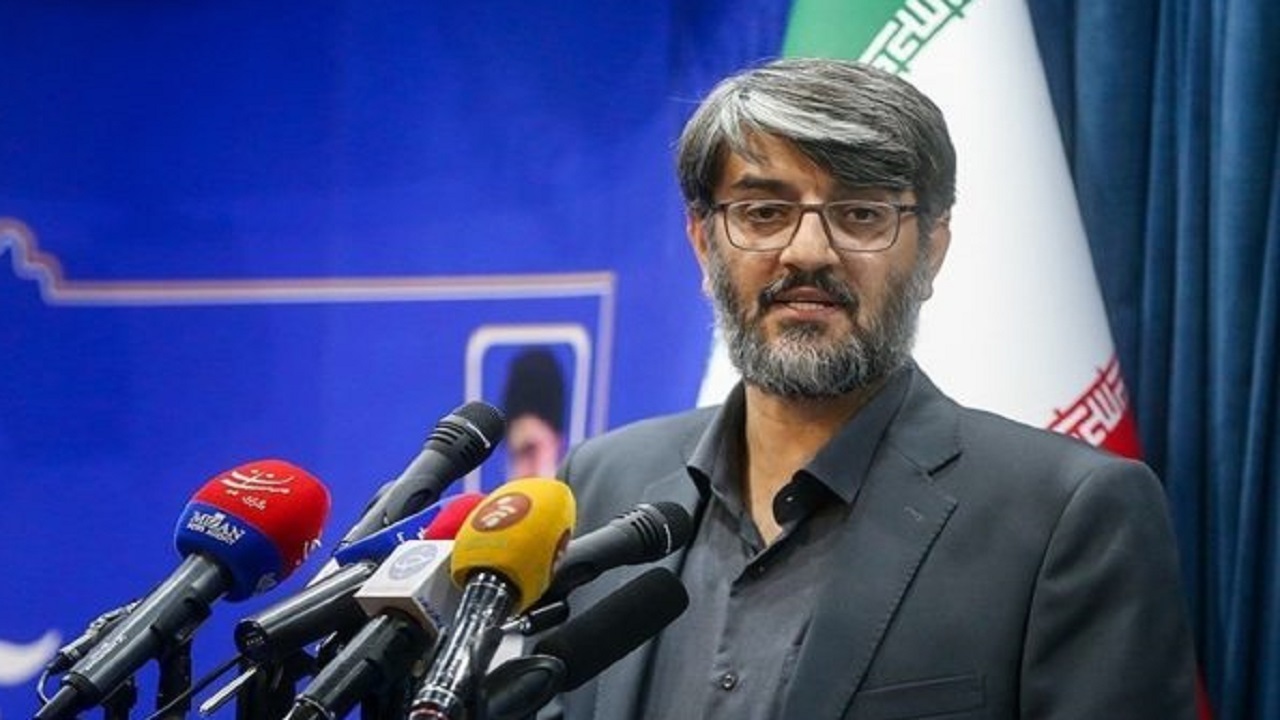 ۷۱ درصد زندانیان را افراد کم سواد تشکیل می‌دهند