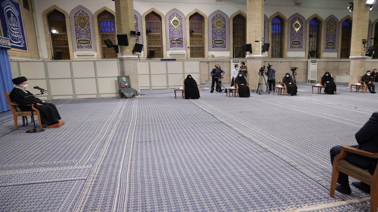 آمران و قاتلان سردار سلیمانی نیز باید انتقام پس دهند/ مسئولان به وعده این و آن اعتماد نکنند