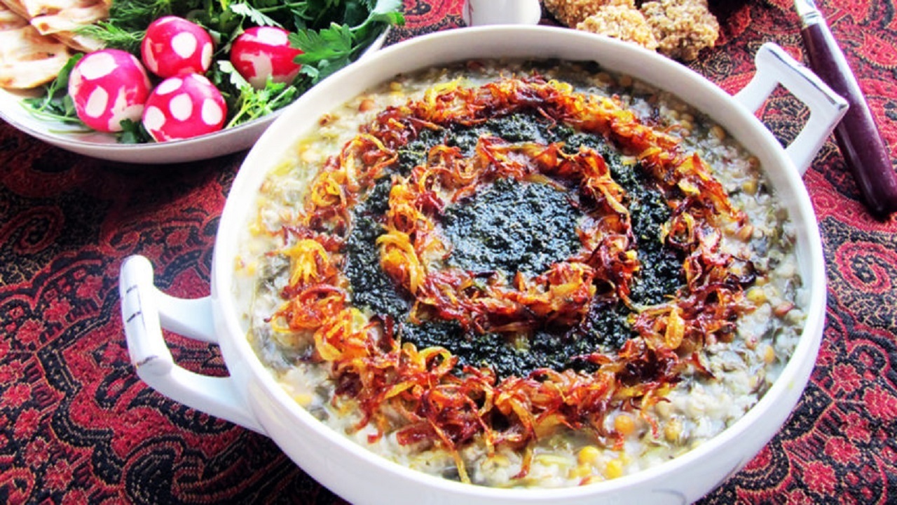 آموزش آشپزی؛ از آش سیرابی خوشمزه و مقوی و مرغ نمکی در قابلمه تا انواع دسر و شیرینی ساده و کم هزینه برای شب یلدا + تصاویر