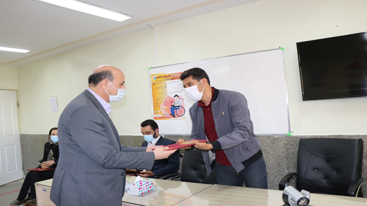 تجلیل از معلولان نخبه در کرمان