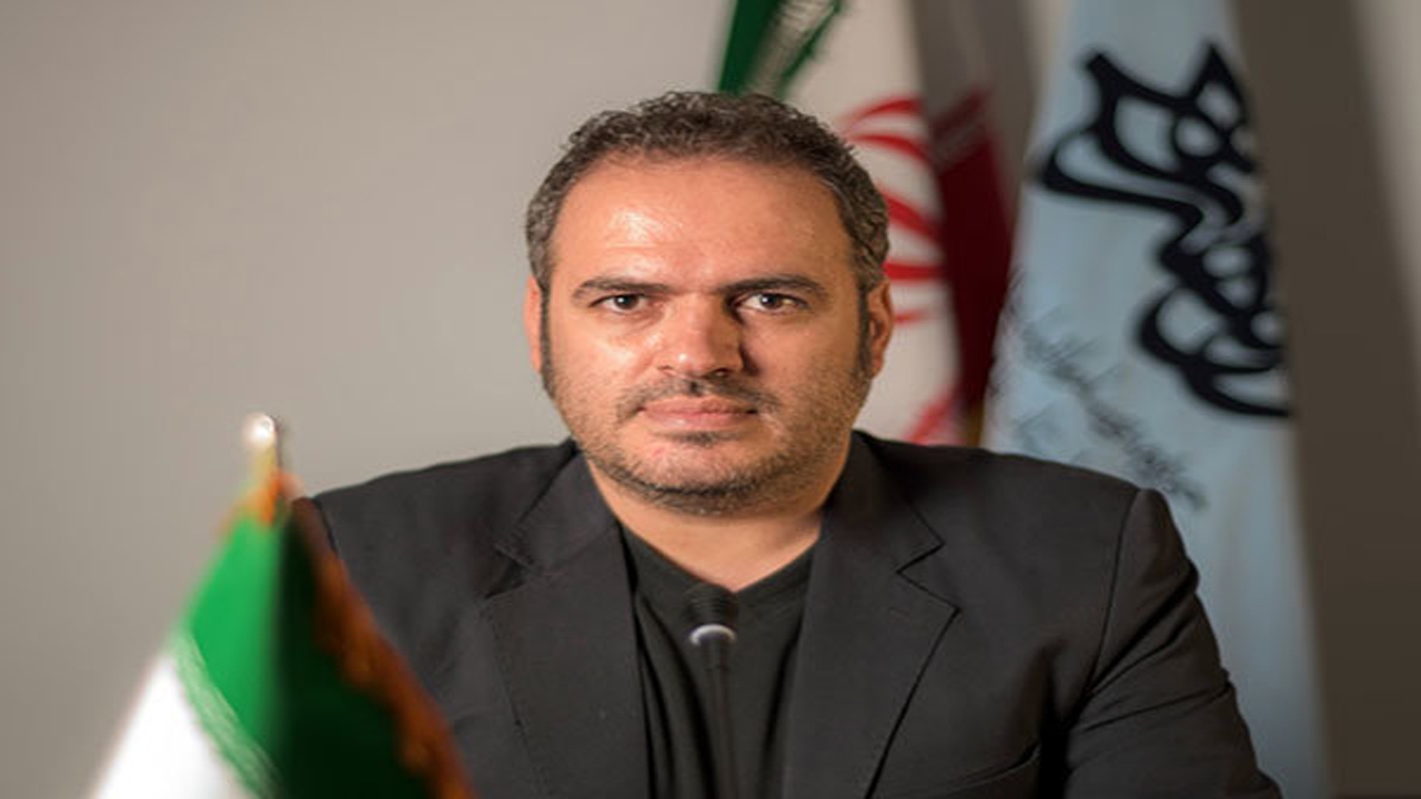 بازی قهرمان حوزه هنری فارس در جمع بزرگان تئاتر مقاومت
