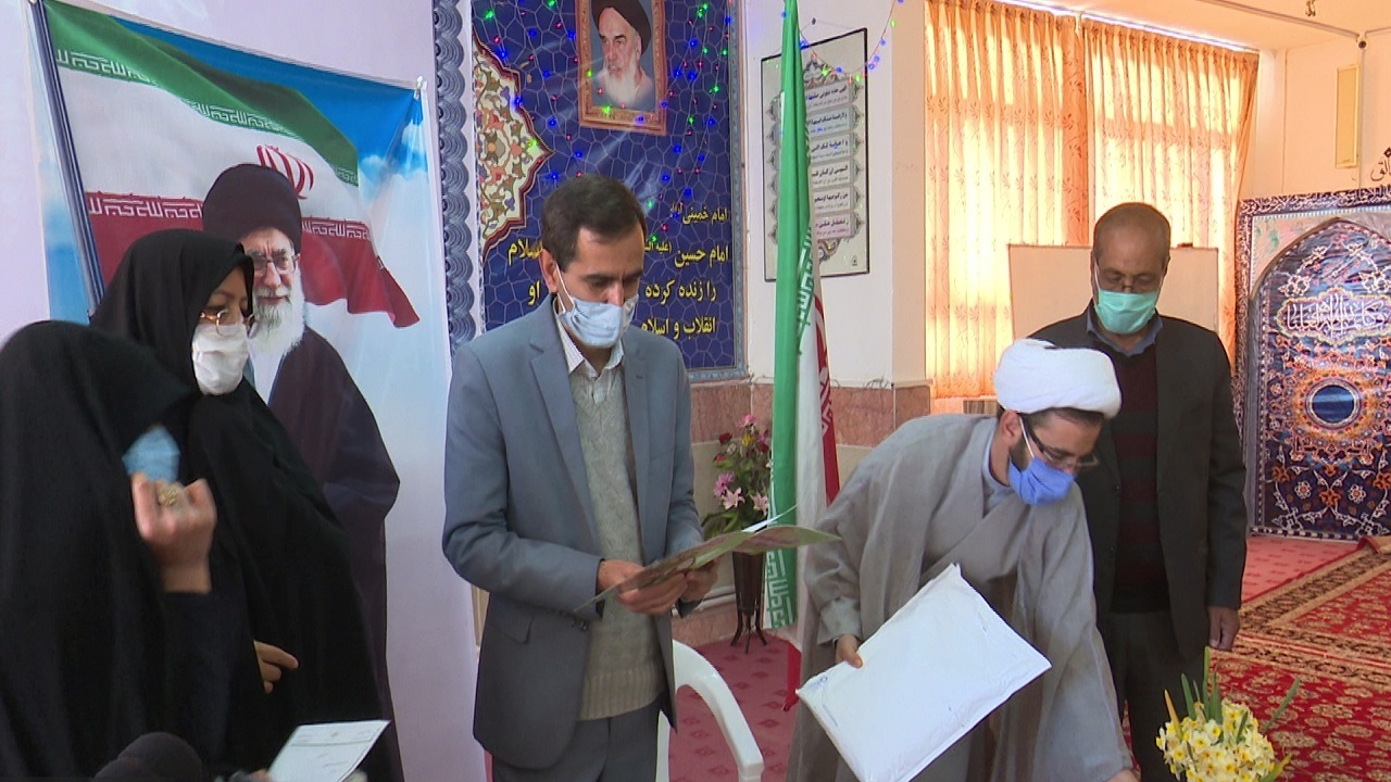 پاسخ رهبر معظم انقلاب به نامه کودکان بیرجندی