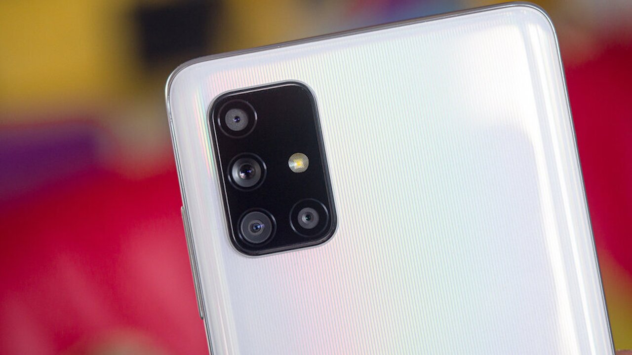 اولین تصویر از Galaxy A72 5G فاش شد