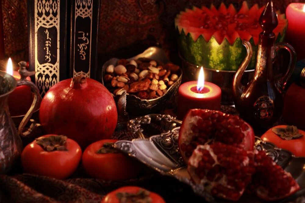 اس ام اس های داغ و جدید مخصوص شب یلدا