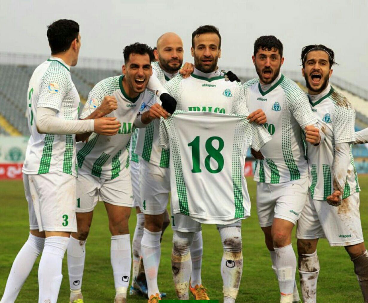 نفت در دیگ جوشان آلومینیوم آتش گرفت/برد زیر باران!