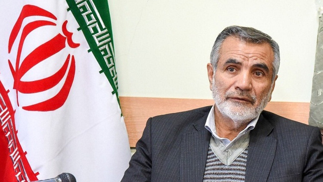 دستاورد‌ها و خدمات شهید سلیمانی به جامعه معرفی شود