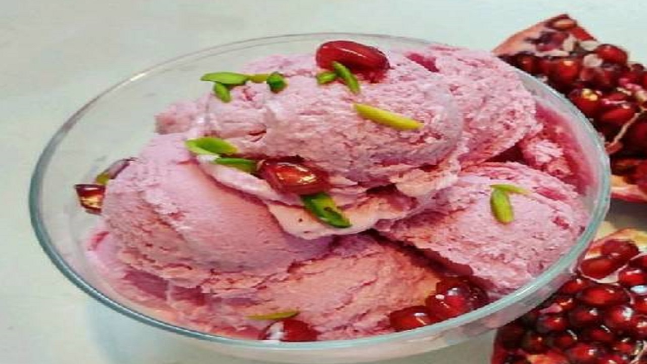 طرز تهیه بستنی انار مخصوص شب یلدا