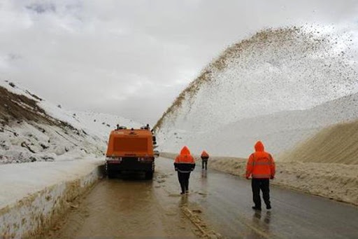 ذخیره سازی ۸۰ هزار تن ماسه و نمک در طرح راهداری زمستانی همدان