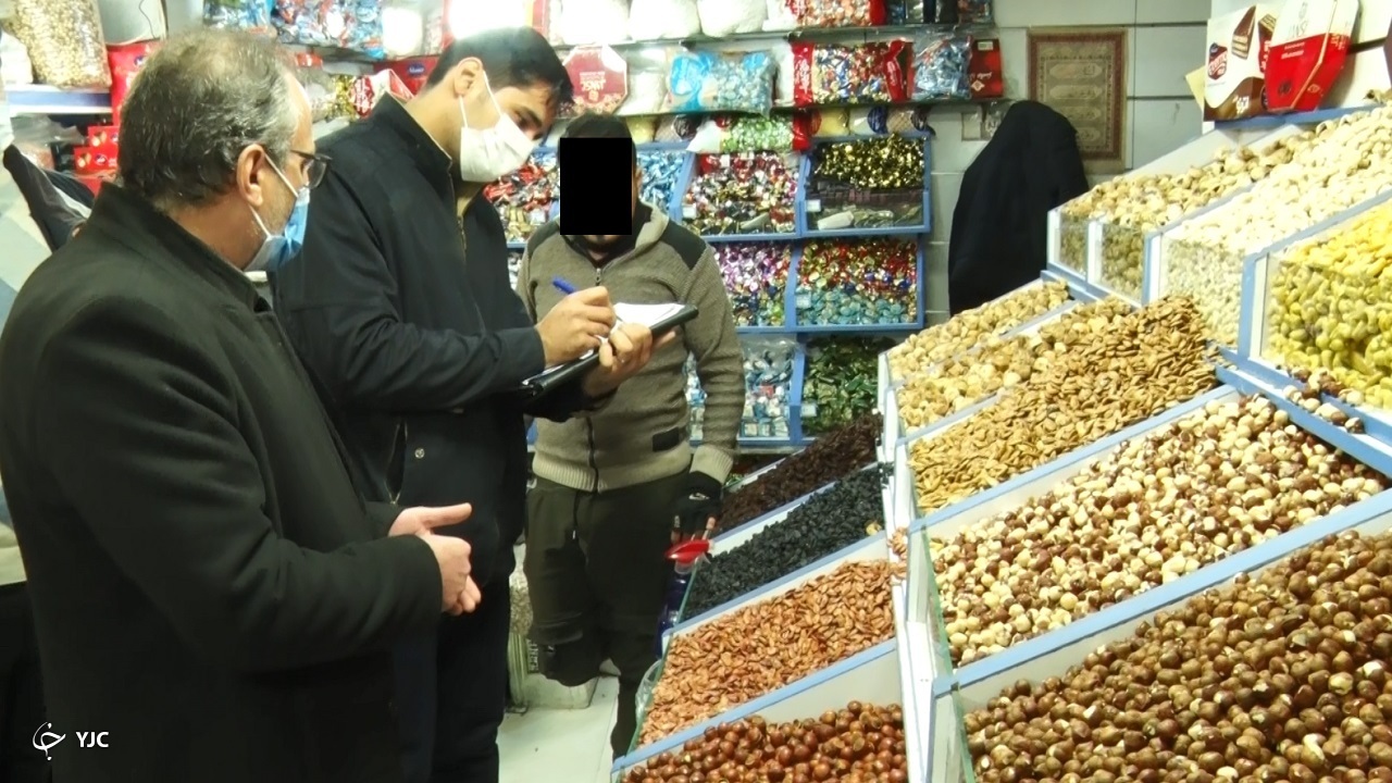 شب یلدا و نظارت بازرسان ساوه بر قیمت‌ها
