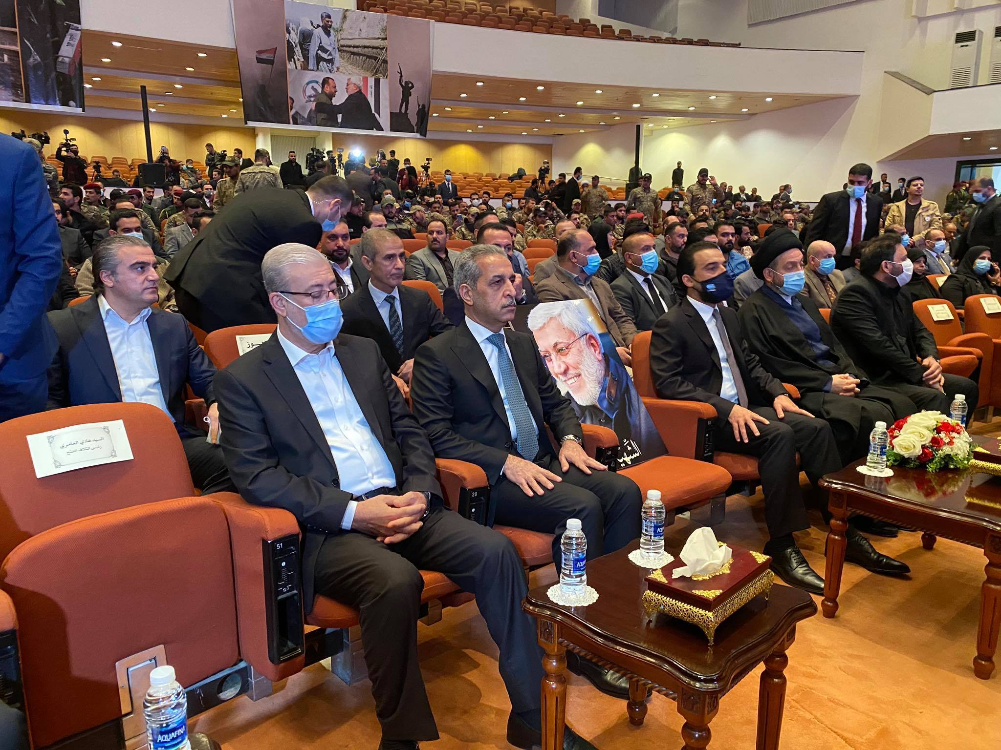 برپایی نمایشگاه ویژه سالگرد شهادت سردار سلیمانی و المهندس در عراق+ تصاویر