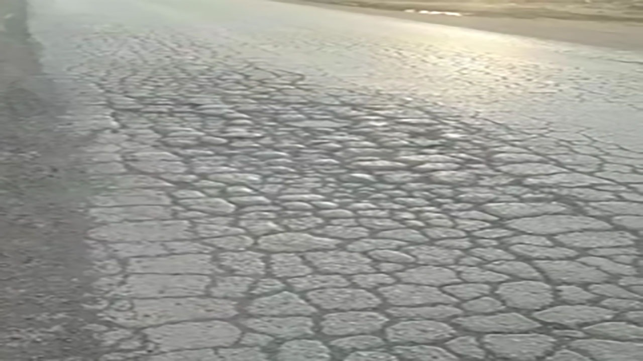 وضع نامناسب جاده در سوسنگرد + فیلم