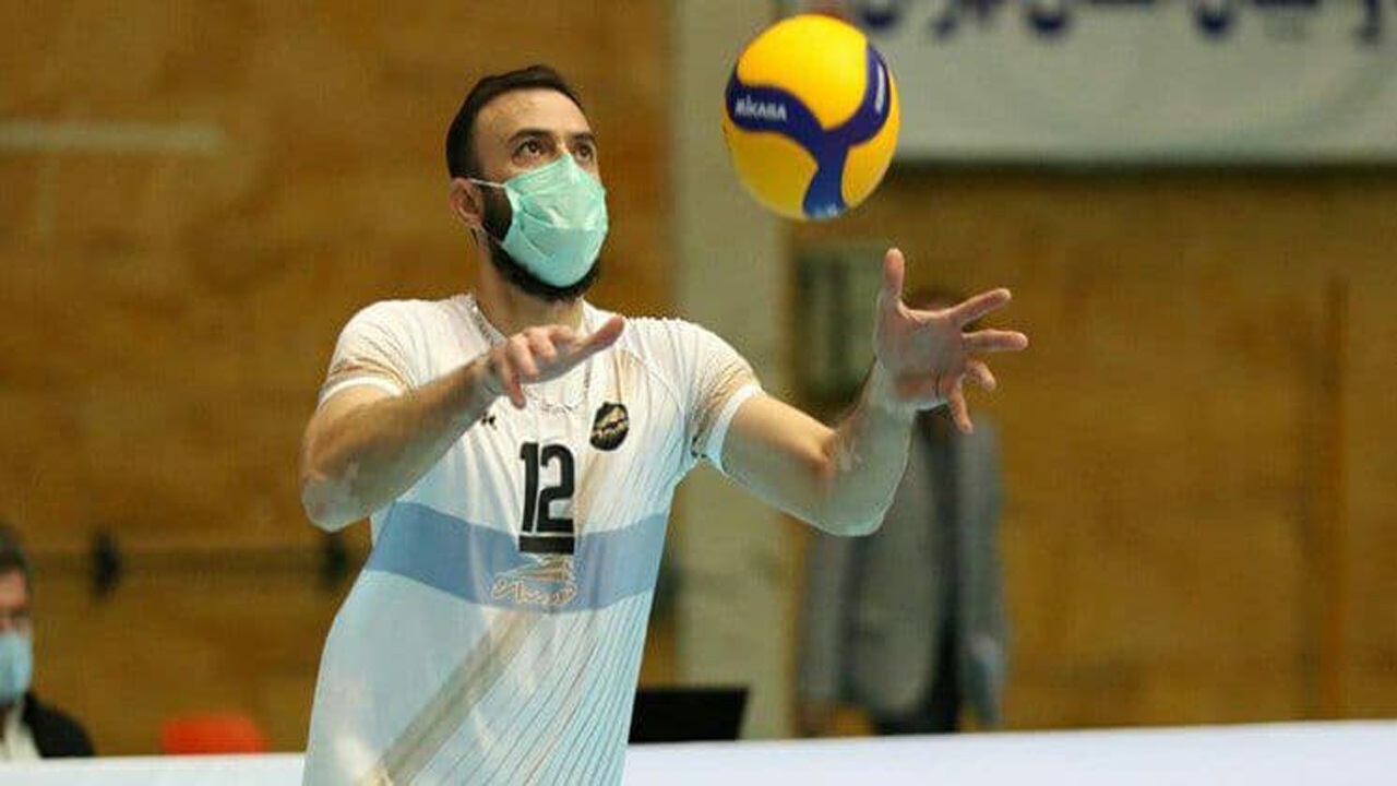 نظری افشار از تیم والیبال هورسان جدا شد