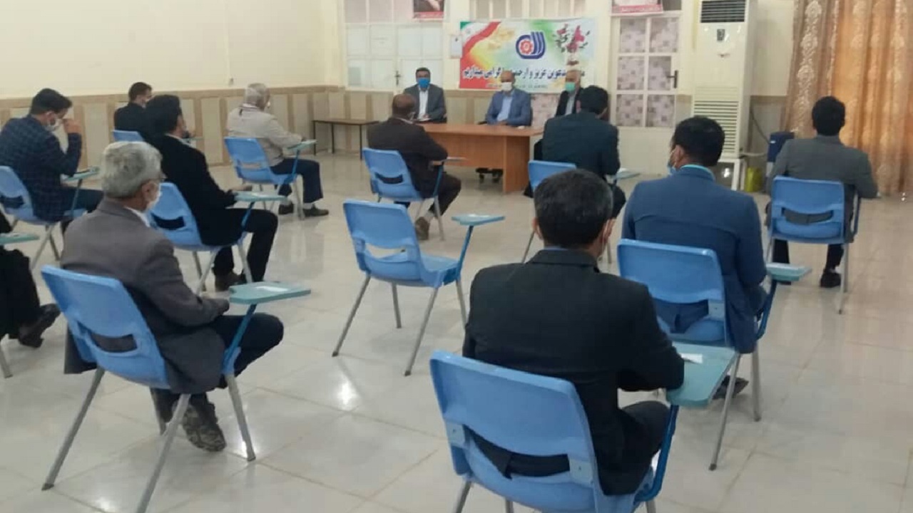 مربیان رسالت کاربردی کردن علم به عمل را برعهده دارند