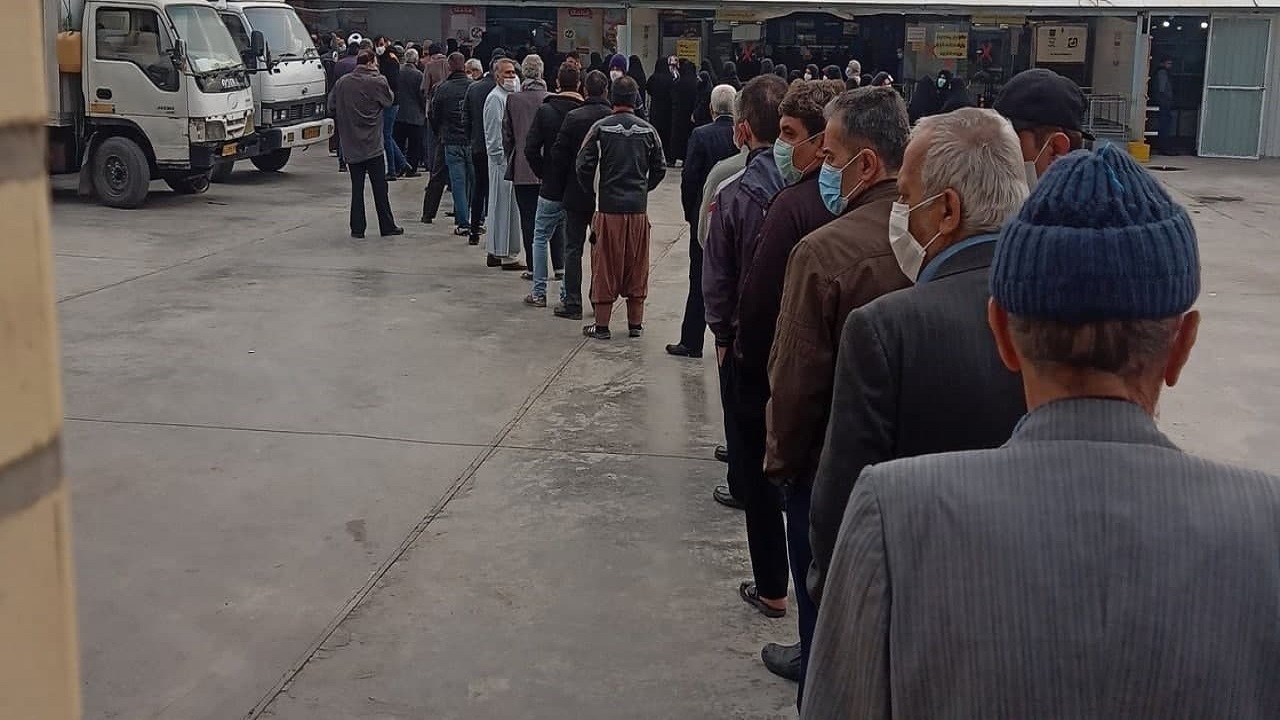 آقایان چند روز مدیریت نکنید بلکه قیمت مرغ پایین بیاید!