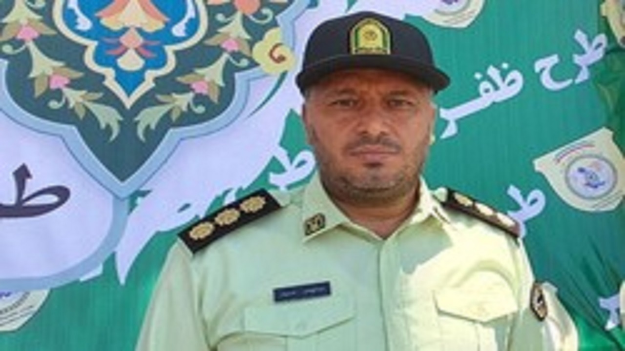 بازگرداندن تلفن همراه ۱۰۰ میلیون ریالی به صاحبش توسط مامور پلیس