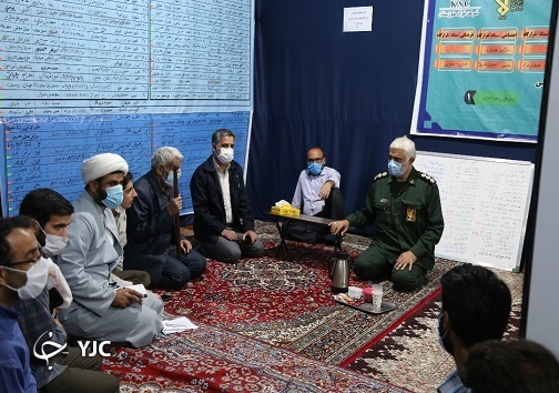 برپایی میز خدمت پویش همدلی ایران مهربان در مناطق حاشیه اهواز