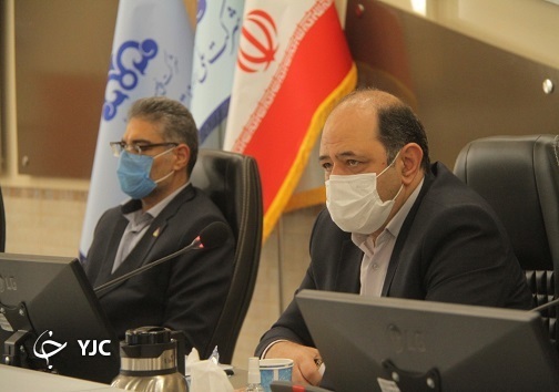 باید کار کردن در کنار کرونا را یاد بگیریم
