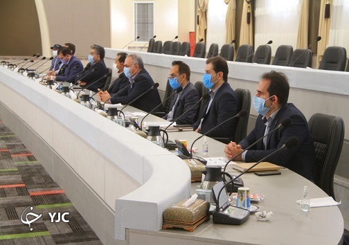 باید کار کردن در کنار کرونا را یاد بگیریم