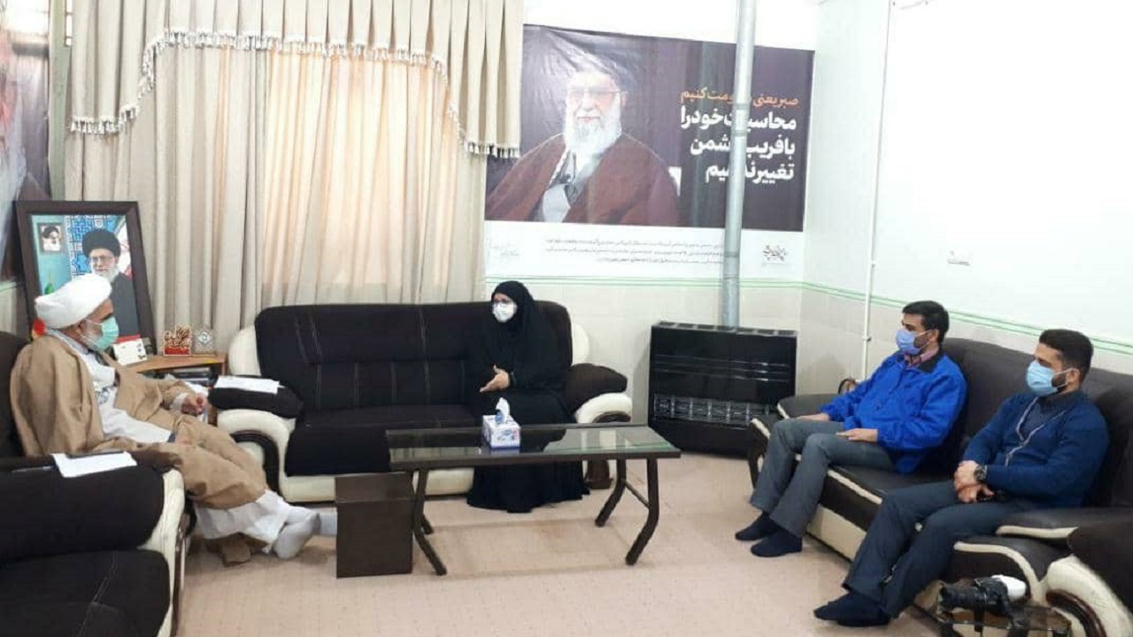 دیدار سرپرست معاونت غذا و دارو با امام جمعه شهرستان آبادان