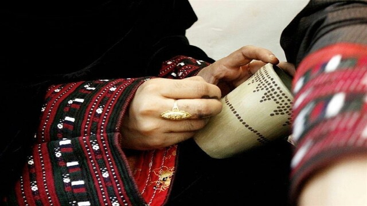 از ظرفیت پست برای معرفی و عرضه صنایع‌دستی استفاده می‌شود