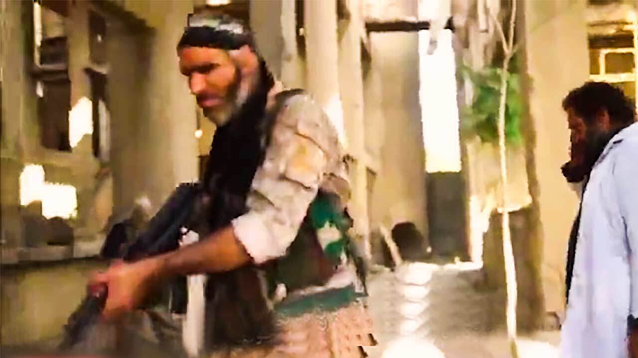 داستان دردناک پدری که دخترش میان داعشی‌ها جا ماند + فیلم