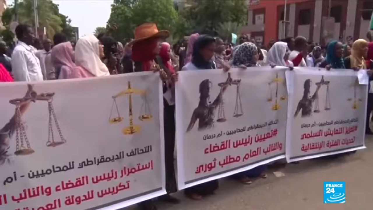 تظاهرات سودانی‌ها علیه شورای انتقالی این کشور