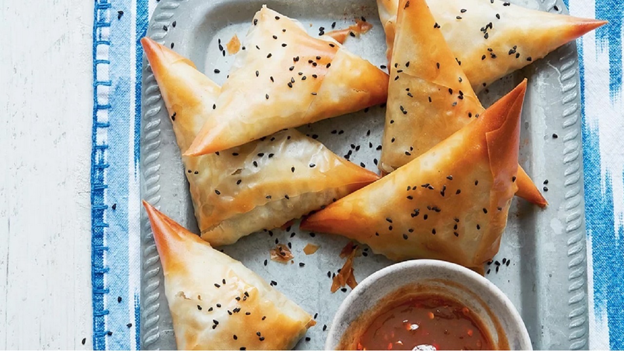 آموزش آشپزی؛ از آش گندم یزدی و ساطری پلو خراسانی تا بال سوخاری به سبک چینی و چند دسر خوشمزه + تصاویر
