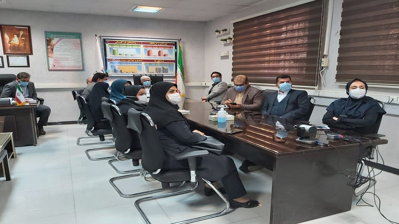 از مدافعان عرصه سلامت در آبادان تجلیل شد