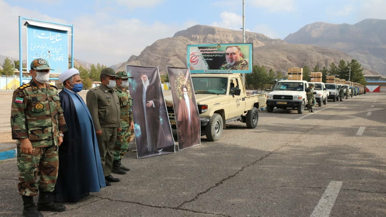 اهدا ۲۵سری جهیزیه به نوعروسان کارکنان نزاجا