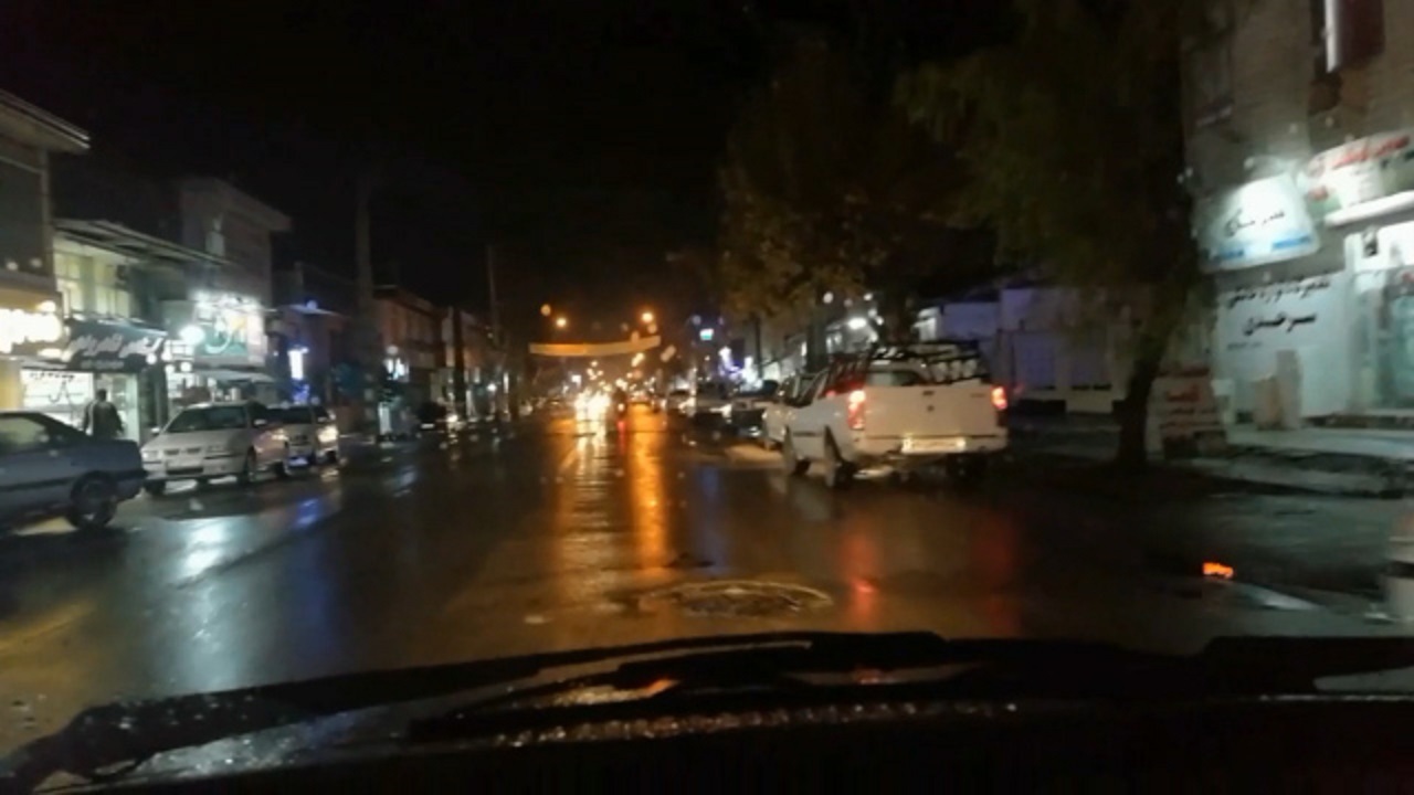 فعالیت چراغ خاموش برخی از اصناف در «بندرگز» + فیلم