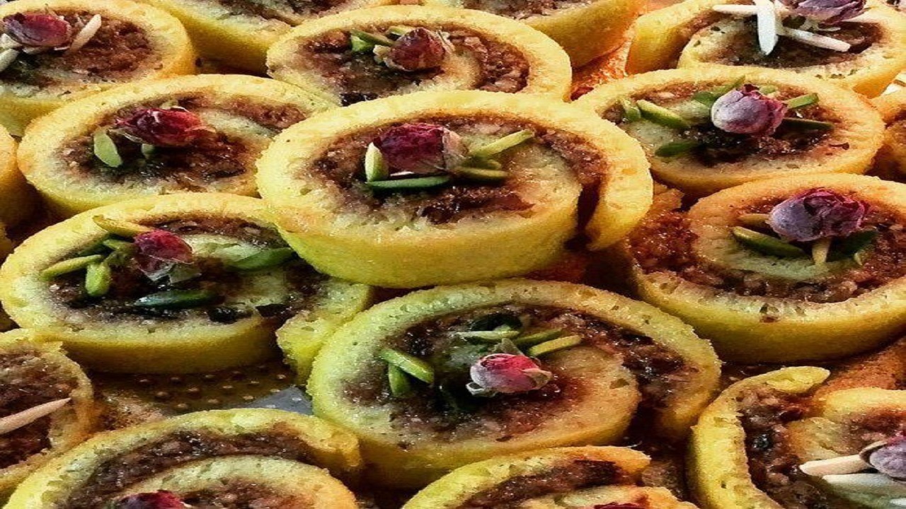 آموزش آشپزی؛ از رویال برگر حرفه&zwnj;ای و قارچ شکم &zwnj;پر پنیری تا راز و رمز&zwnj;های باقلا قاتق خوشمزه و ترشی مخلوط و لیته بندری + تصاویر
